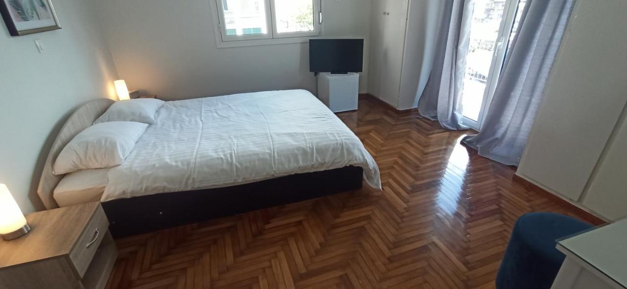 Chris'S Athens Home In The Center Of Everything エクステリア 写真